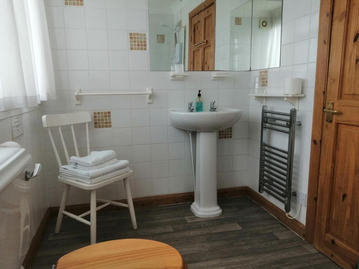Harbourlight Guesthouse 손더스풋 외부 사진