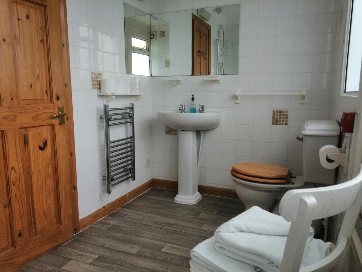 Harbourlight Guesthouse 손더스풋 외부 사진